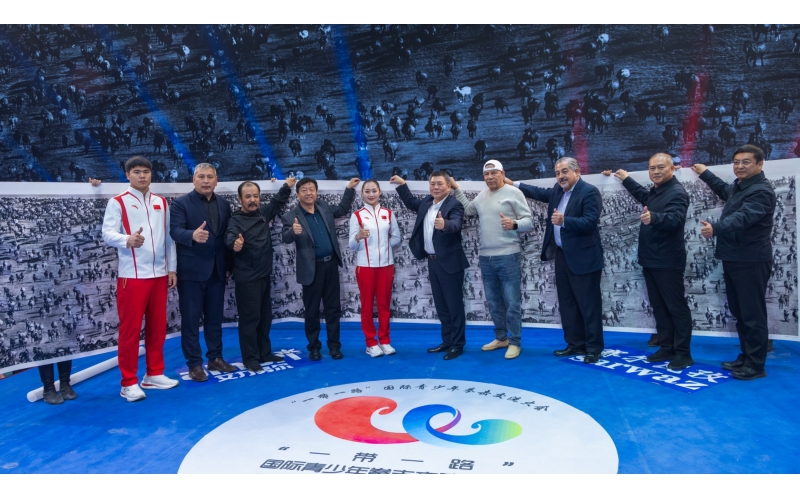 2024中国·新疆国际拳击约请赛决赛在乌鲁木齐闭幕